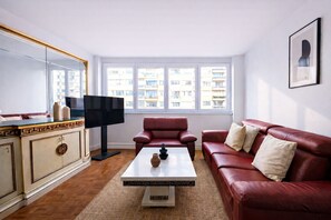 Apartment | Living area - Appartement pres du parc Montsouris (Paris)