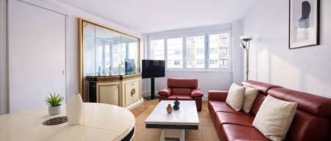 Leilighet | Oppholdsområde