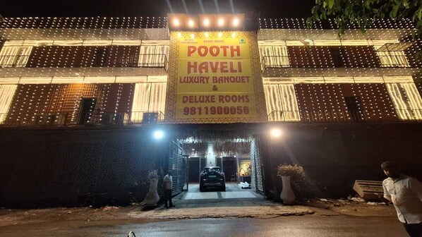 Exterior - POOTH HAVELI (Delhi)