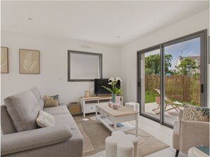 Living area - Family house for 8 with garden (Erquy)