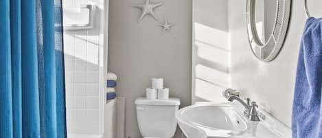 Towels, soap, toilet paper