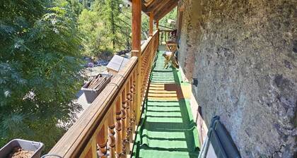 Modern apartment at the gateway to Ecrins National Park