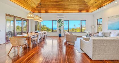 Kapiolani Ocean Villa: Pool, Spa & AC • Sleeps 20+