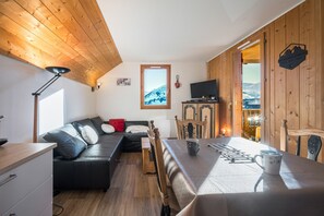 TV - La Marmotte des Sybelles - Pistes à 50 m (St. Jean d'Arves)