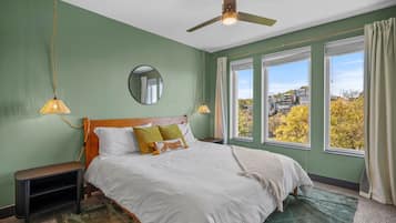 Een bureau, gratis wifi, beddengoed, rolstoeltoegankelijk