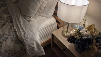 3 chambres, bureau, Wi-Fi gratuit, draps fournis