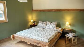 1 chambre, bureau, fer et planche à repasser, Wi-Fi gratuit
