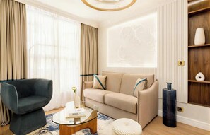 TV - PARISIAN CHARM - JUST STEPS FROM THE MARAIS DISTRICT AND PLACE DE LA BASTILLE (Paris)