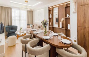 Dining - PARISIAN CHARM - JUST STEPS FROM THE MARAIS DISTRICT AND PLACE DE LA BASTILLE (Paris)