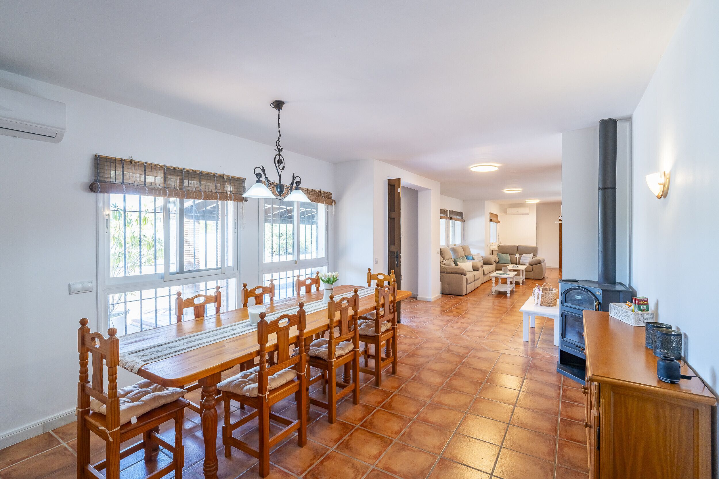 Cubo's River Side House Coin / Private Pool / Air Conditioning / Bbq / Free Wi-fi - Monda