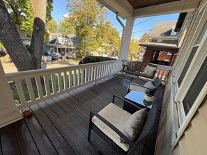 Terrace/patio - Cozy & Convenient Oakley Home | Cincinnati (Cincinnati)