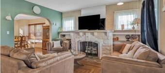 Spacious, Cozy Colonial Home