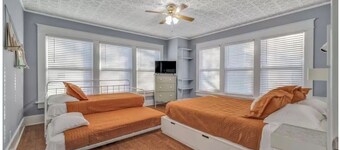 Spacious, Cozy Colonial Home