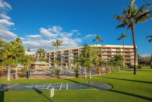 Sports court - One bedroom, two bath condo at the Maui Sunset. (Kihei)