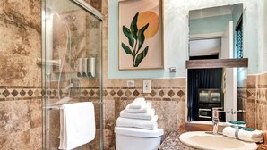 Bathroom - Rainbow Falls 2 Stay for 2 (Oakland Park)