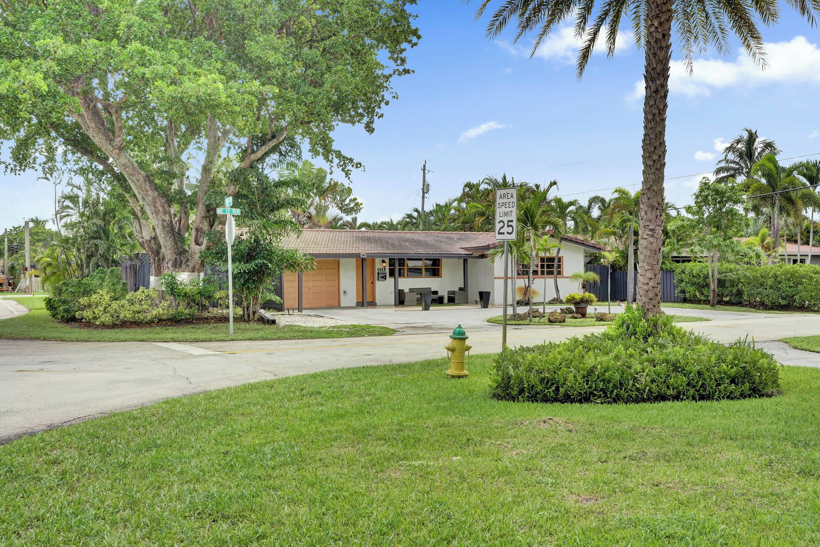 Studio, 1 King Bed, Kitchen, Garden View (Rainbow Falls 2) | View from room