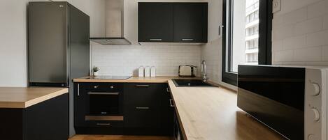 Apartment | Private kitchen | Fridge, microwave, oven, stovetop
