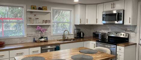 Microwave, oven, stovetop, dishwasher