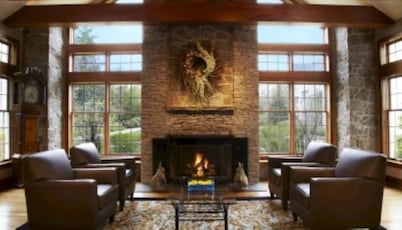 Two Trees Inn