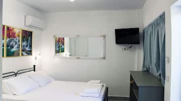 1 habitación, escritorio, tabla de planchar con plancha y wifi gratis