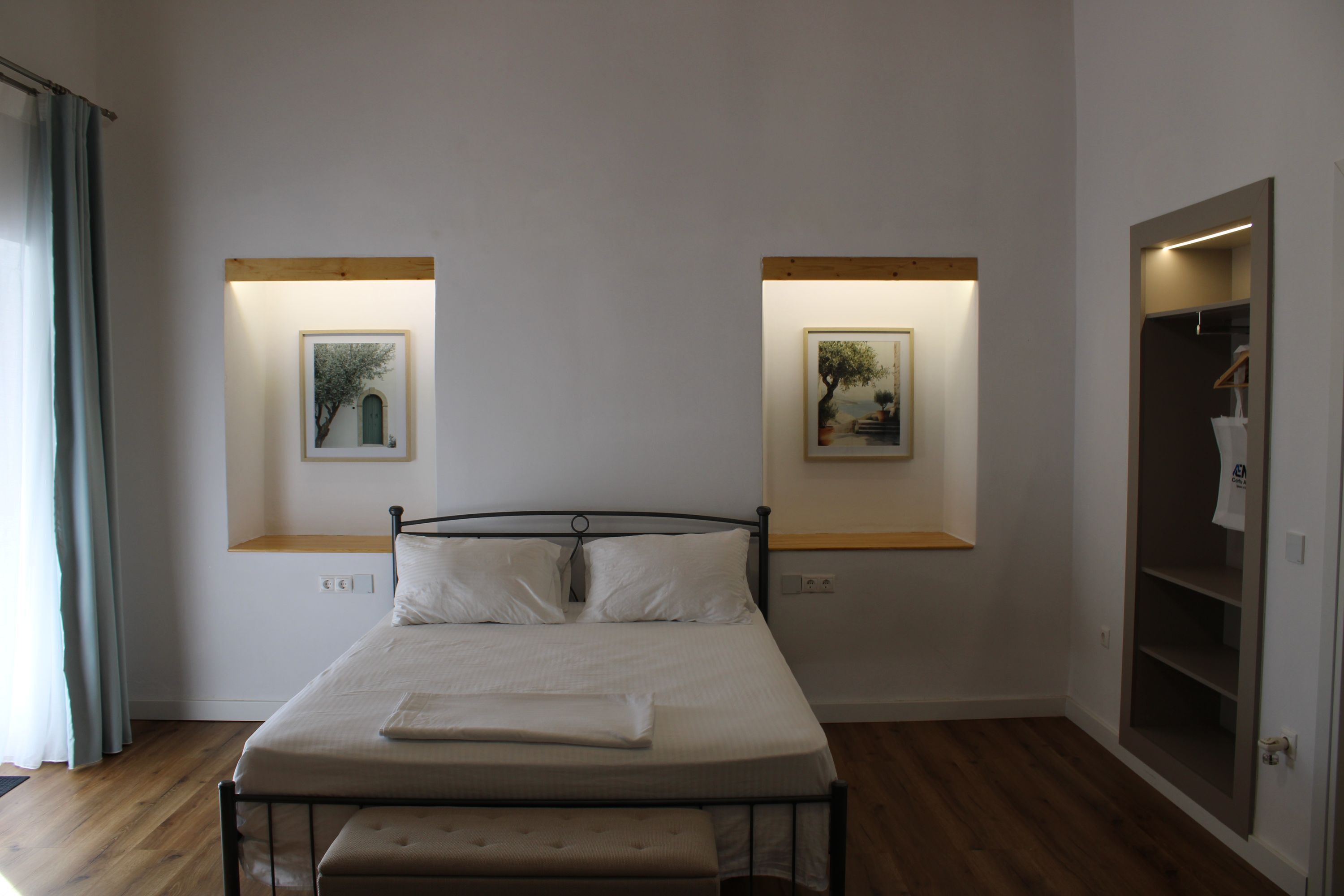 1 slaapkamer, een bureau, een strijkplank/strijkijzer, gratis wifi