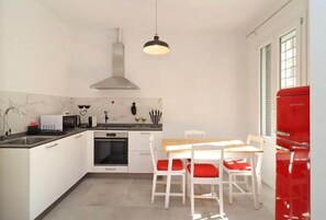 Fridge, microwave, oven, stovetop - Galliano in Florence (Florence)