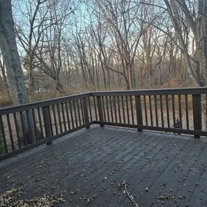 Property grounds - Vintage Country Retreat and Peaceful (Freeburg)