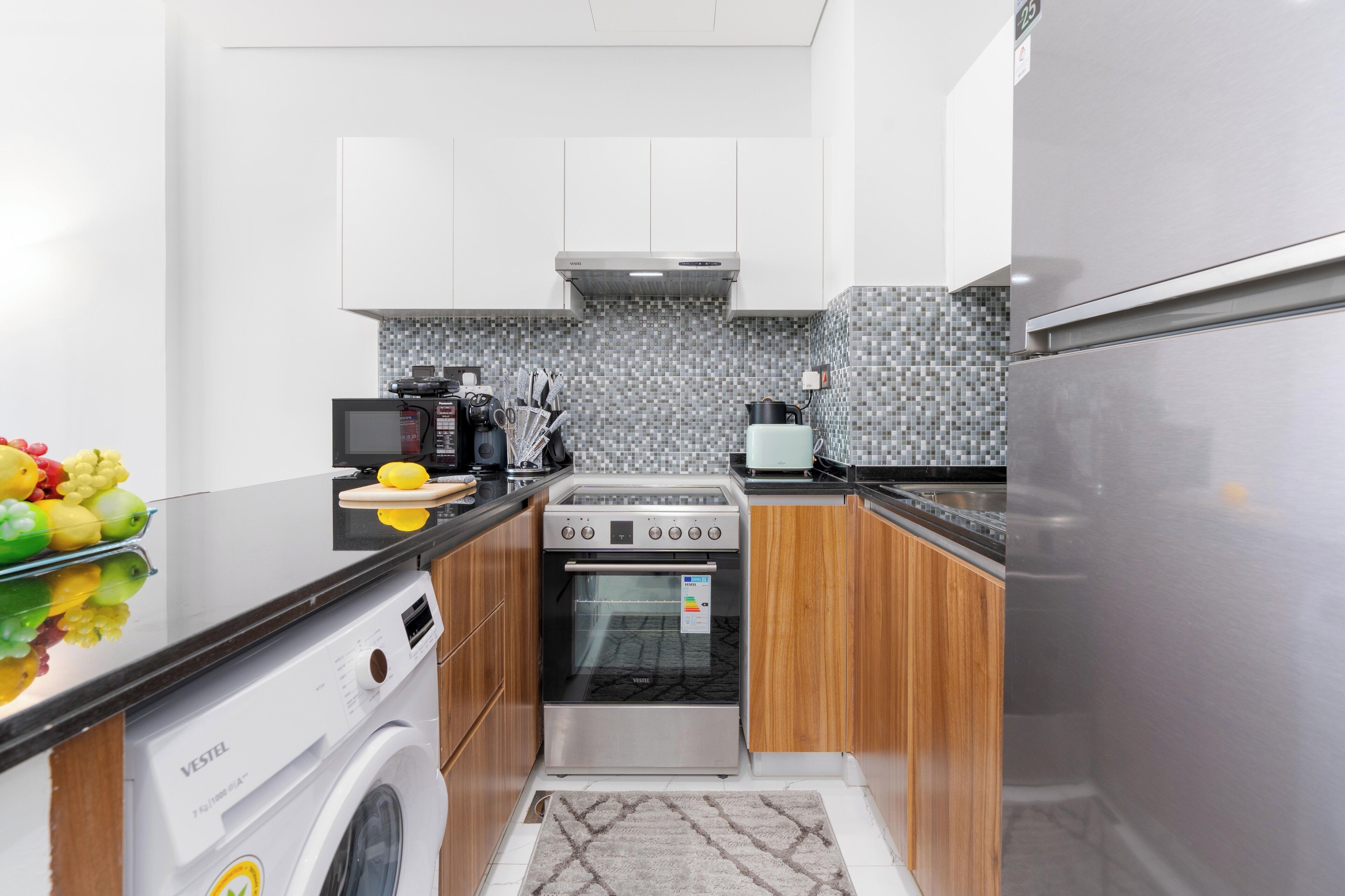 Luxury Apartment, Balcony, City View | Private kitchen | Full-size fridge, microwave, oven, stovetop