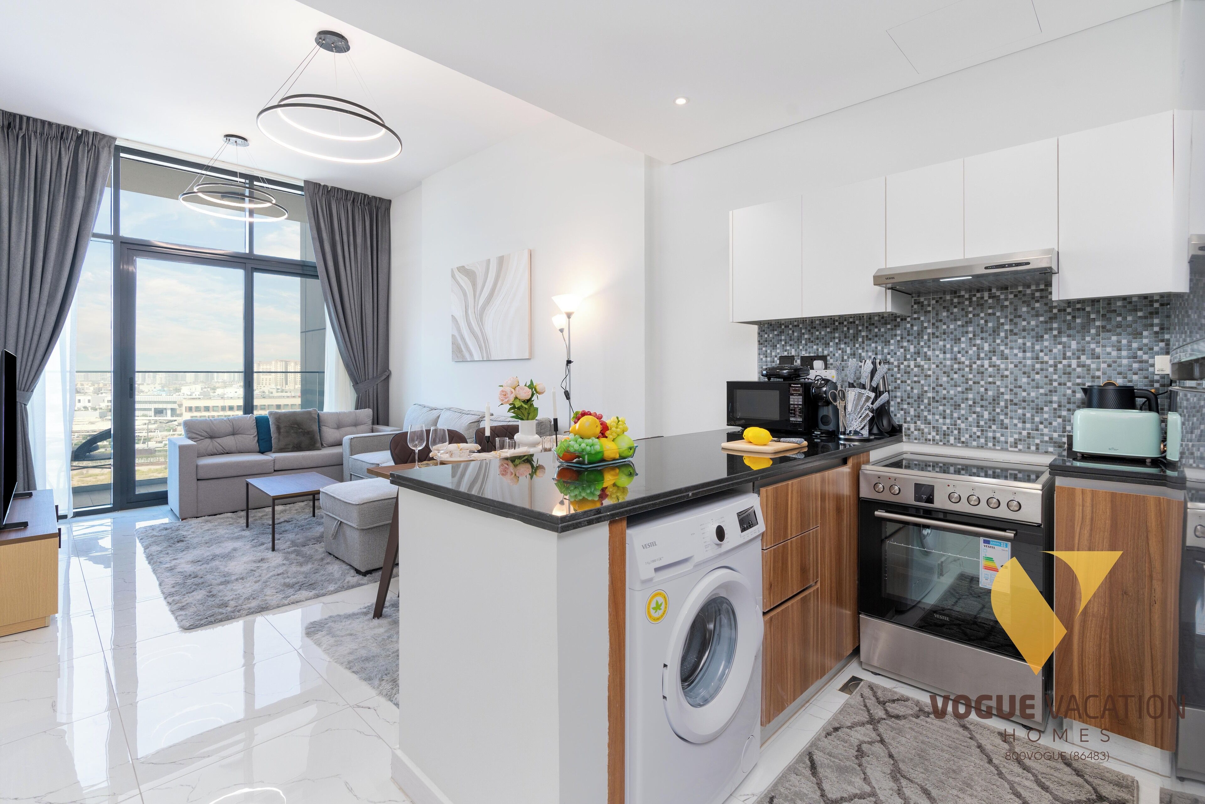 Luxury Apartment, Balcony, City View | Private kitchen
