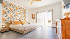 6 bedrooms, iron/ironing board, free WiFi, bed sheets - Sophisticated villa with heatable pool (Albufeira)