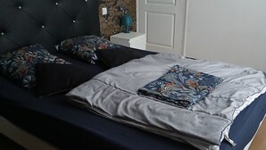 2 Schlafzimmer, Internetzugang, Bettwäsche