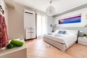 2 Schlafzimmer, Bügeleisen/Bügelbrett, Reisekinderbett, WLAN