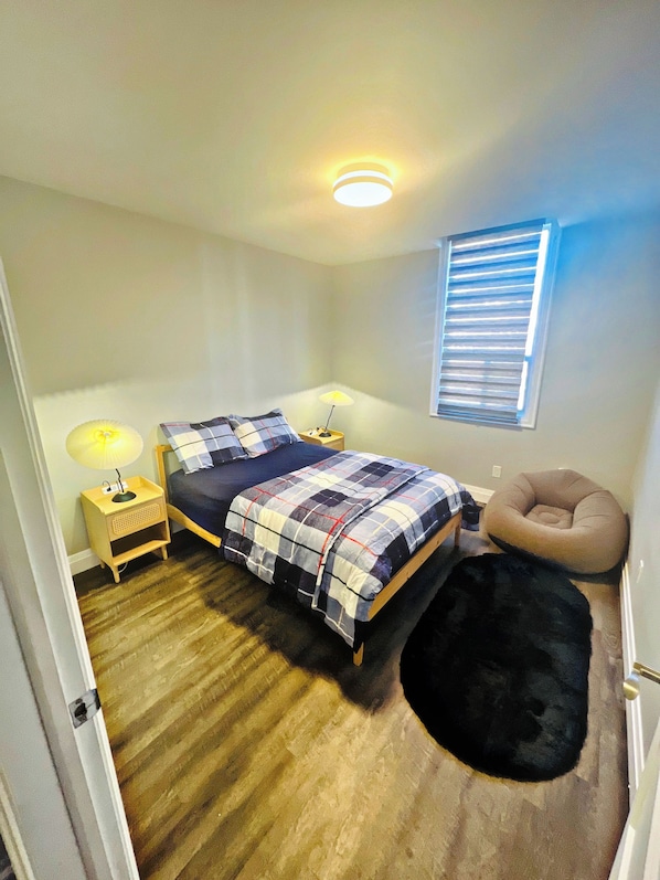 2 dormitorios, tabla de planchar con plancha, wifi gratis y ropa de cama