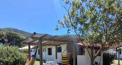 Grandma Diquinha's House, Armação Sul da Ilha