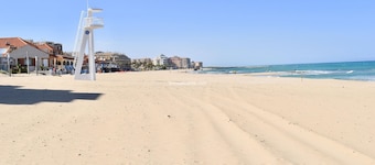 BUNGALOW NEXT TO LA MATA NATURAL PARK