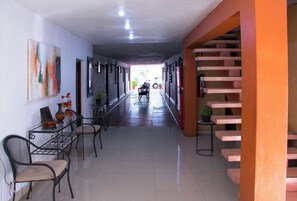 Lobby sitting area - Hotel Posada del Ángel (Mérida)