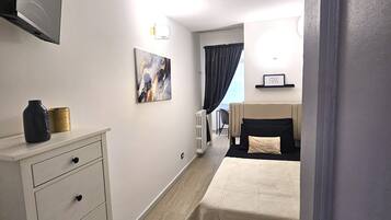 Basic-Zimmer | Schreibtisch, kostenloses WLAN