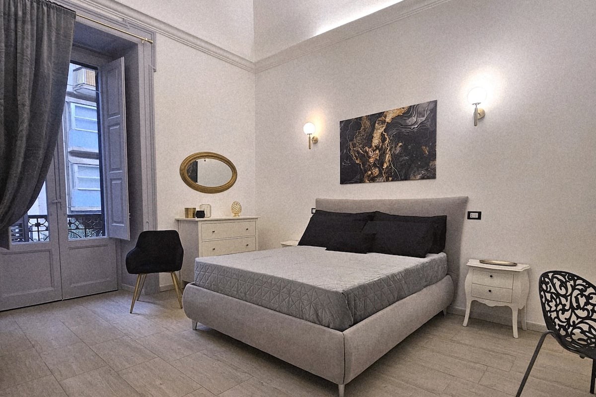 Comfort-Doppelzimmer, Balkon, Stadtblick | Schreibtisch, kostenloses WLAN