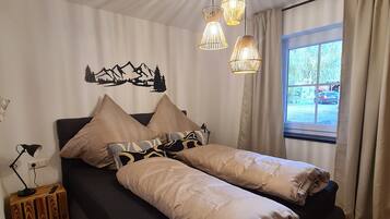 2 sovrum, strykjärn/strykbräda, wi-fi och sängkläder