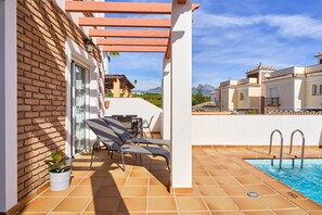 Nicht klassifiziertes Bild, 2 von 32, Schaltfläche