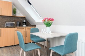 Dining - Beach chair 8 - derseehund (Esens)
