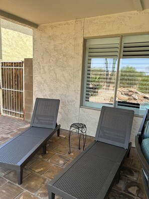 Terrace/patio - Come relax with your favorite beverage on the covered deck and enjoy Arizona  (San Tan Valley)