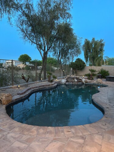 Soothing 3-bedroom Johnson ranch house in San Tan Valley on San Tan golf course.