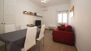 Apartment (2 Bedrooms) | Living area - Domus Alexander by Ghor (Rome)