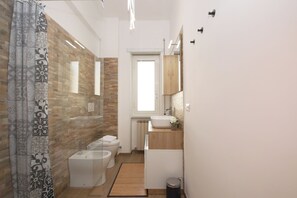 Leilighet (2 Bedrooms) | Bad | Dusj og bidé