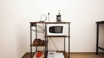 LÀgenhet (2 Bedrooms) | Eget kök | MikrovÄgsugn, espressobryggare och vattenkokare