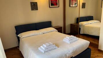 Villa (3 Bedrooms) | 3 bedrooms, iron/ironing board, bed sheets