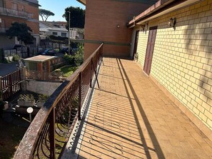 Villa | Balcony - Villa Visconti by Ghor (Rome)