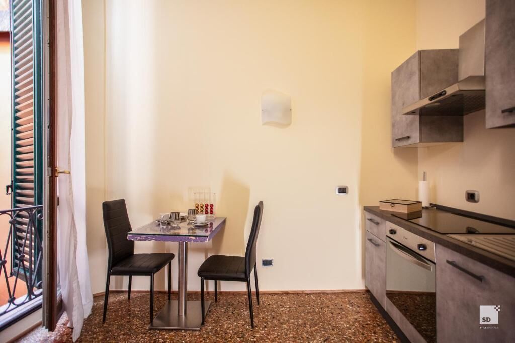 Appartamento, vista città | Cucina privata | Macchina per caffè espresso, bollitore elettrico