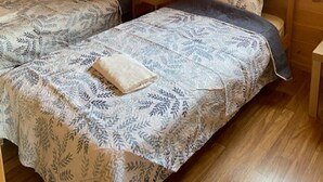 6 chambres, Wi-Fi gratuit, draps fournis
